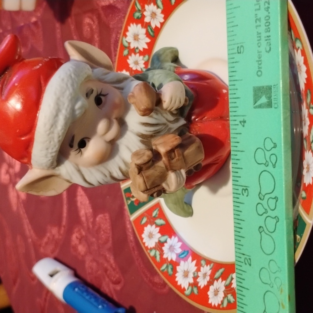 🍄  GNOME 5406 ELF  VINTAGE HOMCO EVC BUILDING A TRAIN 🚂